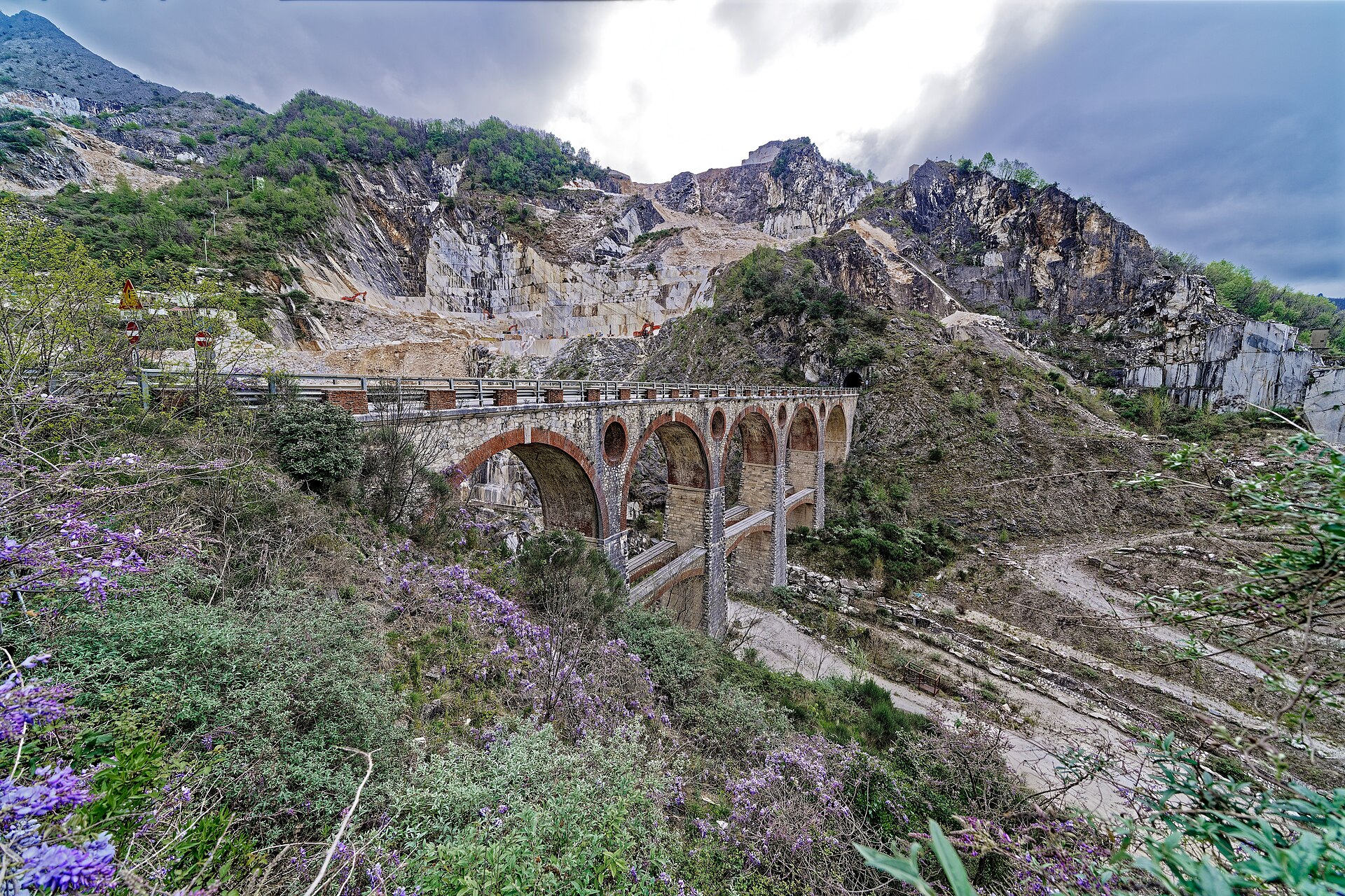 Carrières de marbre de Carrare