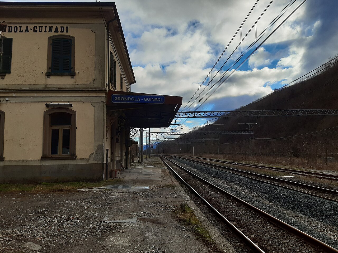 Stazione di Grondola-Guinadi